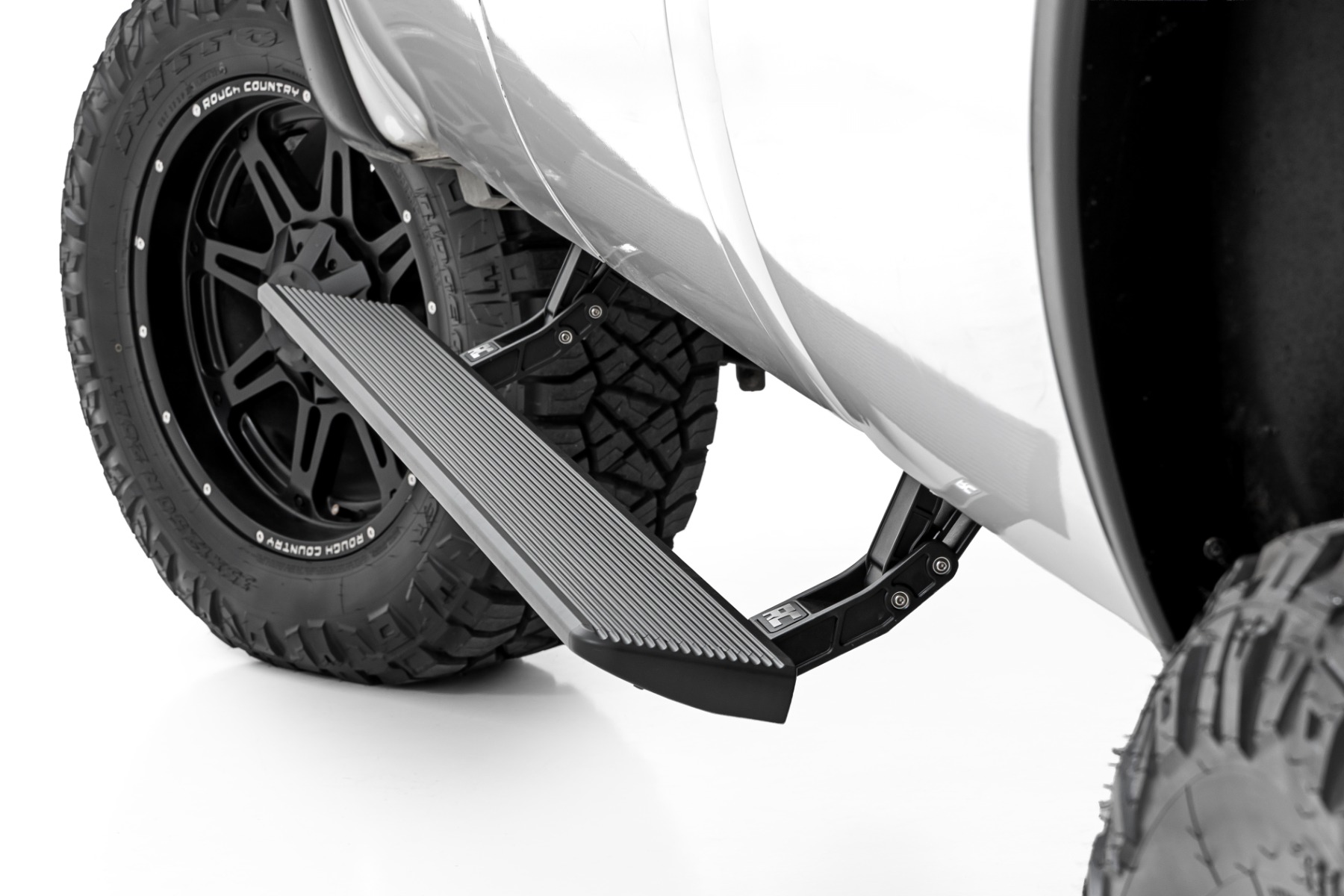 Power Running Boards | HT-Series | Crew Cab | Ford F-250/F-350 Super Duty (1999-2016)