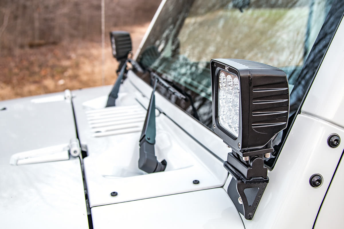 Light Mounts | Lower Windshield | Jeep Wrangler JK/Wrangler Unlimited (07-18) — view 5